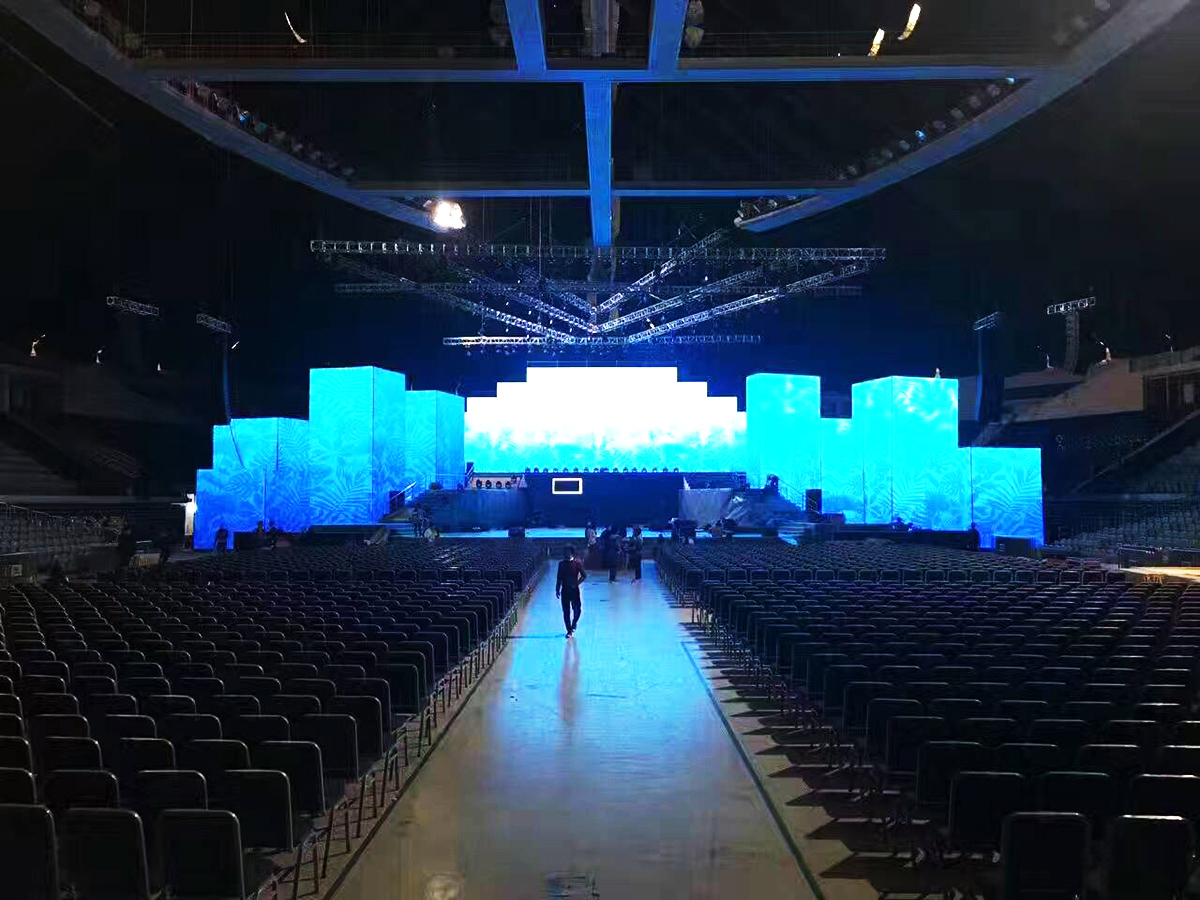 廣州年會(huì)策劃公司提供的合富置業(yè)2016年會(huì)案例2