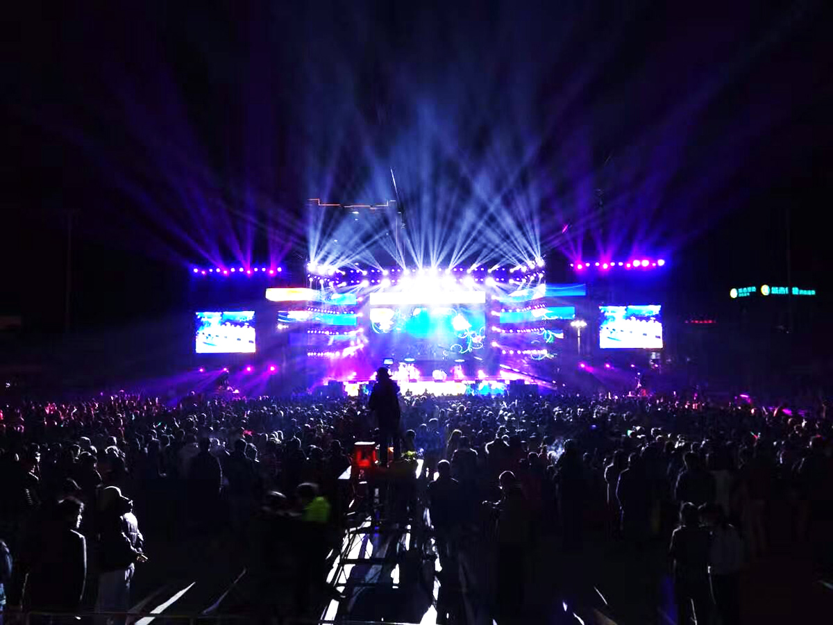 廣州晚會活動公司提供的廣寧電視臺直播跨年晚會案例賞析