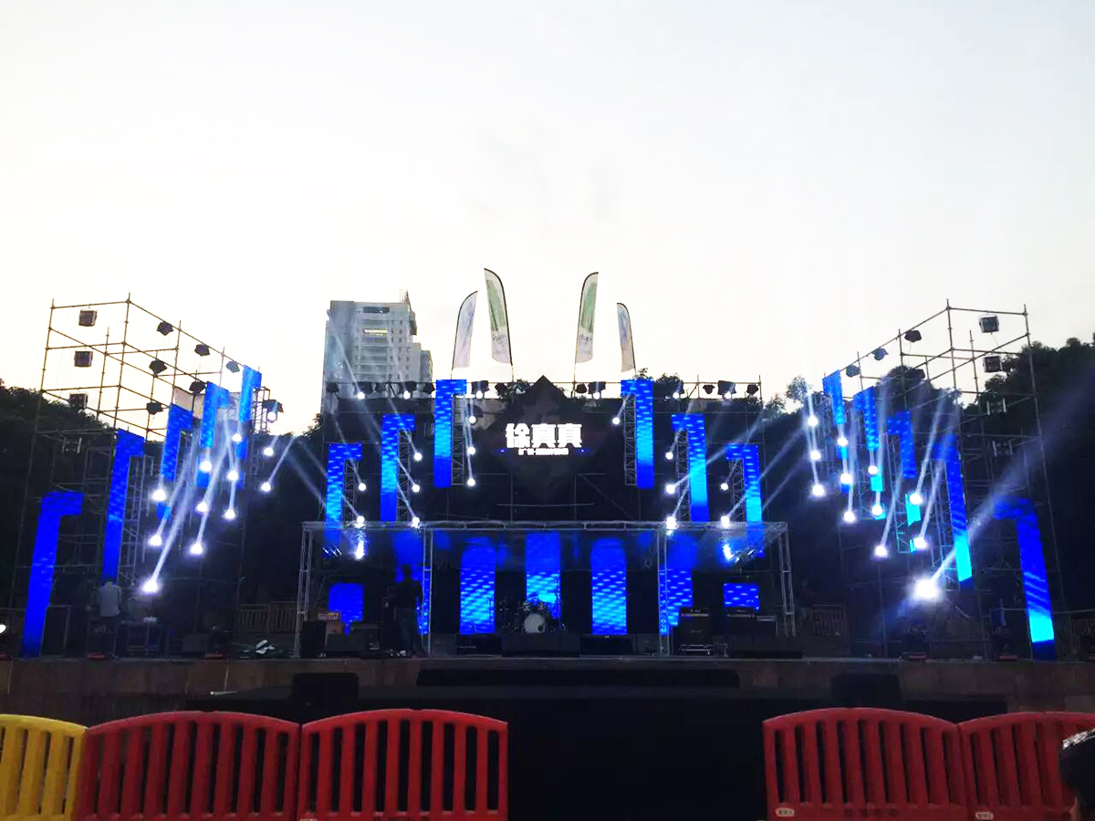 廣州演出活動策劃公司提供的2016南海千燈湖創(chuàng)客音樂節(jié)案例賞析5