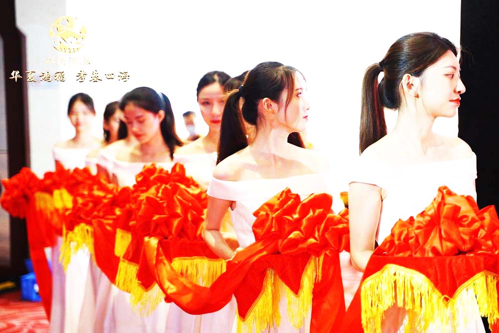 廣州儀式活動(dòng)策劃公司提供的華康鴻基揭牌項(xiàng)目簽約啟動(dòng)案例3